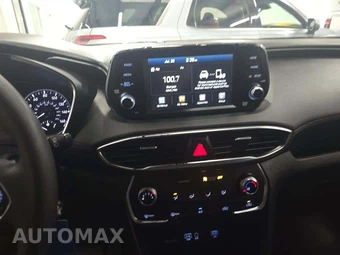 2019 Hyundai Santa Fe SE – miniatura 10