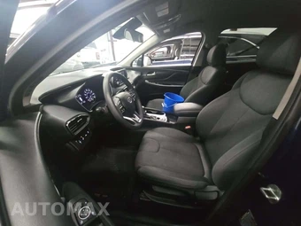 2019 Hyundai Santa Fe SE – miniatura 6