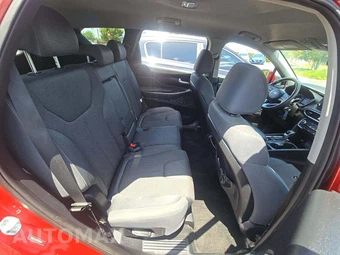 2019 Hyundai Santa Fe SE – miniatura 16