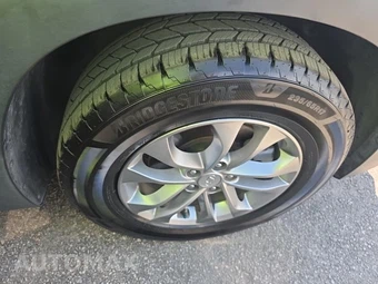 2019 Hyundai Santa Fe SEL - miniatura 9