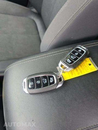 2019 Hyundai Santa Fe SEL - miniatura 9