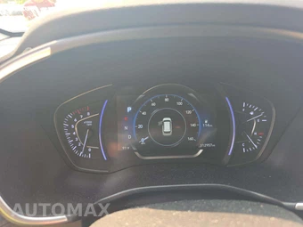 2019 Hyundai Santa Fe SEL - miniatura 9