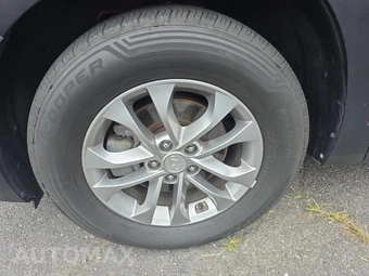 2019 Hyundai Santa Fe SEL - miniatura 8