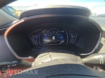 2019 Hyundai Santa Fe SEL – miniatura 12