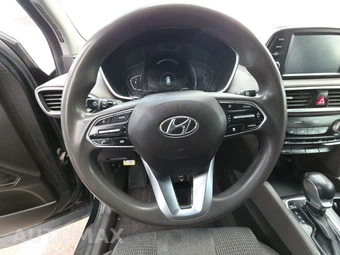 2019 Hyundai Santa Fe SEL – miniatura 10