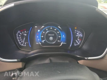2019 Hyundai Santa Fe SEL Plus - miniatura 12