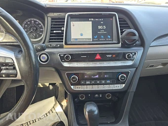 2019 Hyundai Sonata Hybrid Limited – miniatura 11