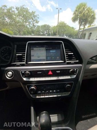 2019 Hyundai Sonata Limited - miniatura 10