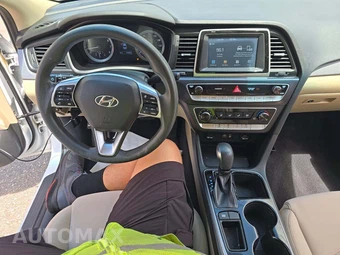 2019 Hyundai Sonata SE – miniatura 10