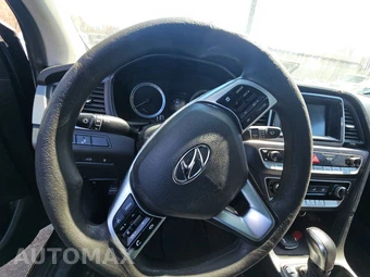 2019 Hyundai Sonata SE – miniatura 10