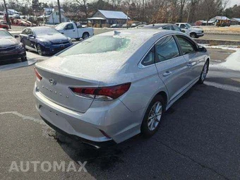 2019 Hyundai Sonata SE – miniatura 3