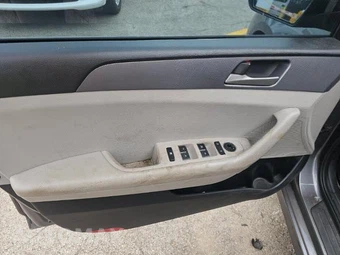 2019 Hyundai Sonata SE – miniatura 8