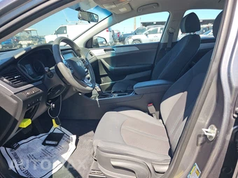 2019 Hyundai Sonata SE – miniatura 7