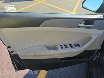2019 Hyundai Sonata SE – miniatura 9