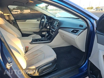 2019 Hyundai Sonata SE – miniatura 8