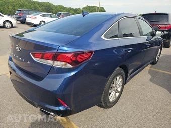 2019 Hyundai Sonata SE – miniatura 4