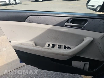 2019 Hyundai Sonata SE – miniatura 9