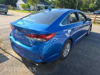 2019 Hyundai Sonata SE – miniatura 3