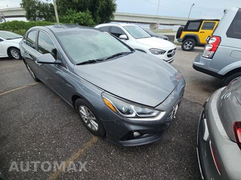 2019 Hyundai Sonata SE - miniatura 2