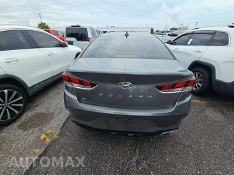 2019 Hyundai Sonata SE - miniatura 5