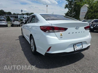 2019 Hyundai Sonata SE – miniatura 2