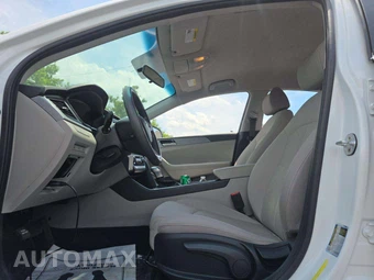 2019 Hyundai Sonata SE – miniatura 6
