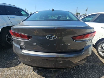 2019 Hyundai Sonata SE – miniatura 5