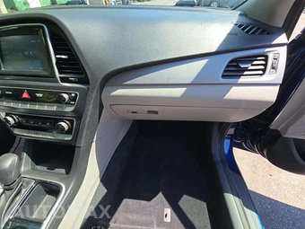 2019 Hyundai Sonata SE – miniatura 16