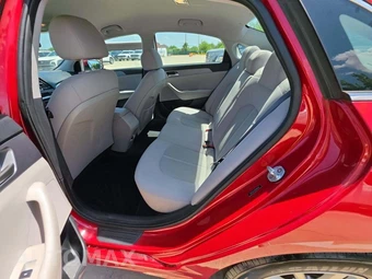 2019 Hyundai Sonata SE – miniatura 13