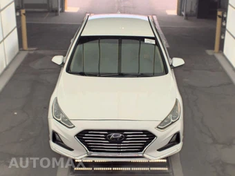 2019 Hyundai Sonata SE – miniatura 2