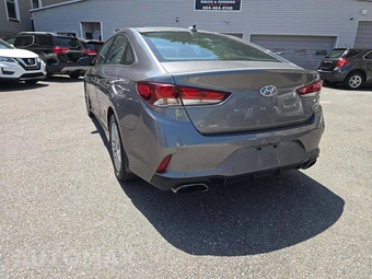 2019 Hyundai Sonata Sport – miniatura 2