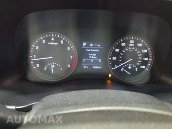 2019 Hyundai Tucson SE – miniatura 9