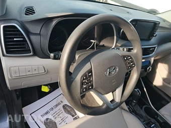 2019 Hyundai Tucson SE – miniatura 10