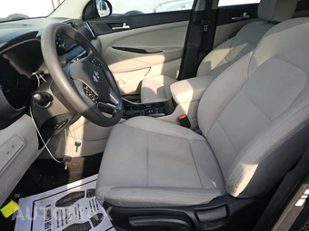 2019 Hyundai Tucson SE – miniatura 7