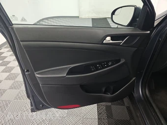 2019 Hyundai Tucson SE - miniatura 9