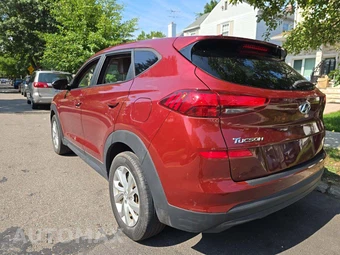 2019 Hyundai Tucson SE - miniatura 2