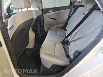 2019 Hyundai Tucson SE - miniatura 13