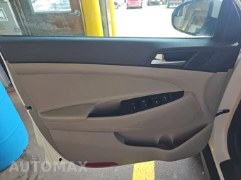 2019 Hyundai Tucson SE - miniatura 9