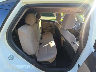 2019 Hyundai Tucson SE - miniatura 16