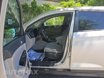 2019 Hyundai Tucson SE – miniatura 3
