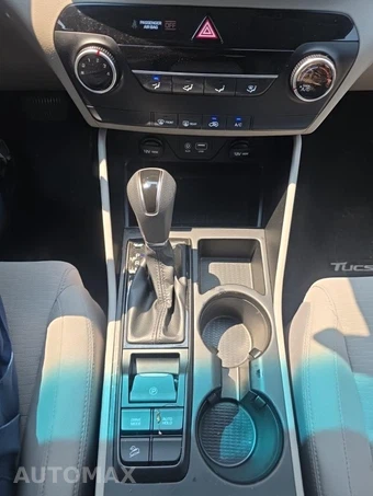 2019 Hyundai Tucson SE - miniatura 25