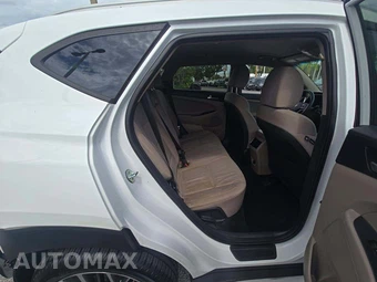 2019 Hyundai Tucson SEL - miniatura 16