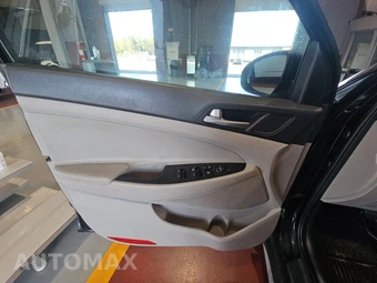 2019 Hyundai Tucson SEL – miniatura 9