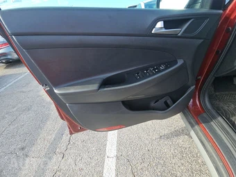 2019 Hyundai Tucson SEL – miniatura 9