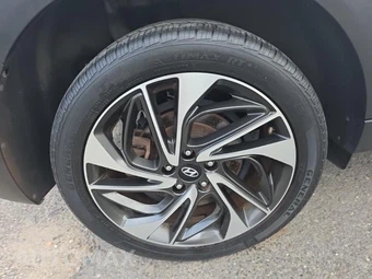 2019 Hyundai Tucson Sport – miniatura 10