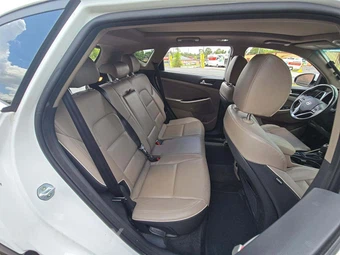 2019 Hyundai Tucson Ultimate - miniatura 16