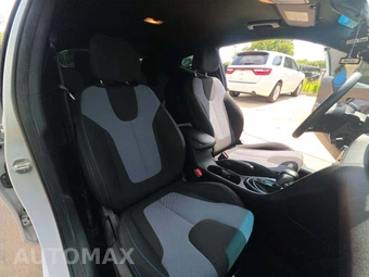2019 Hyundai Veloster 2.0 – miniatura 15