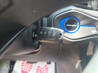 2019 Hyundai Veloster 2.0 – miniatura 5