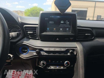 2019 Hyundai Veloster 2.0 – miniatura 7
