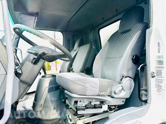 2019 Isuzu FTR - miniatura 13